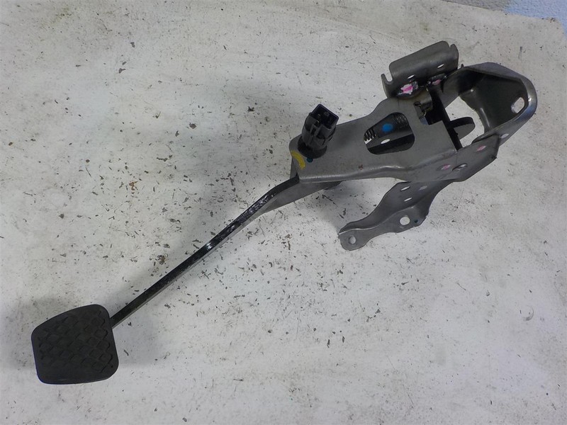 2005 2006 ACURA RSX MT MANUAL Brake break Pedal 46600-S6M-A11