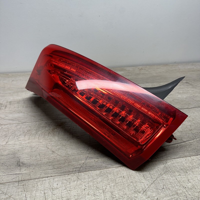 23262481 I 2013-2018 CADILLAC ATS LEFT OUTTER TAILLIGHT OEM SDN LR LH I 23262483