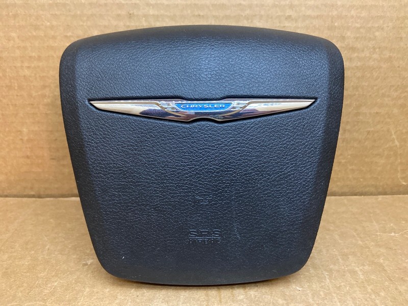 11-14 Chrysler 200 Front Left Driver Side Steering Wheel Air Bag Airbag Black