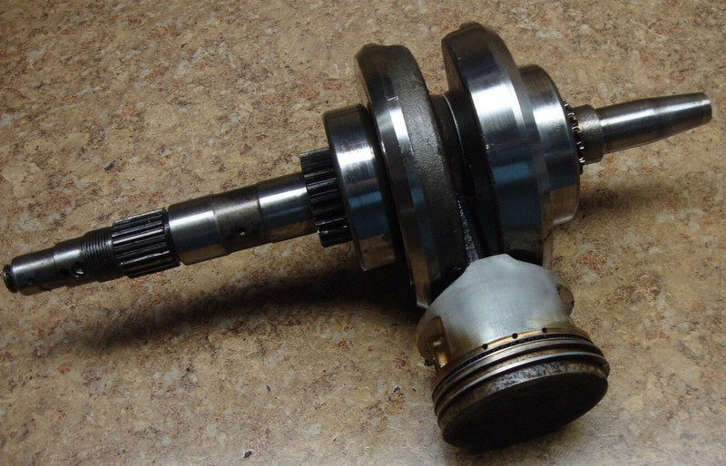 1984 Honda ATC 200 ES 3 Wheeler Big Red Engine Motor Crank Shaft Crankshaft Rod