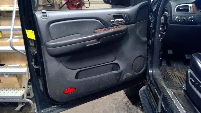 AVALANCHE 2007 Drivers Left Front Door Trim Panel 1800361