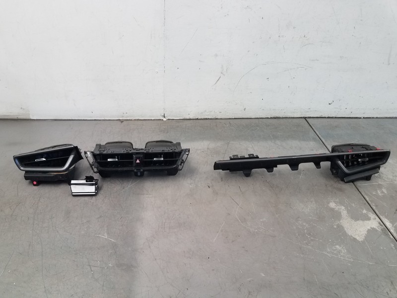 2024 Toyota Corolla GR AWD Dash Trim Panels / Vents 20K Miles #9288 L1