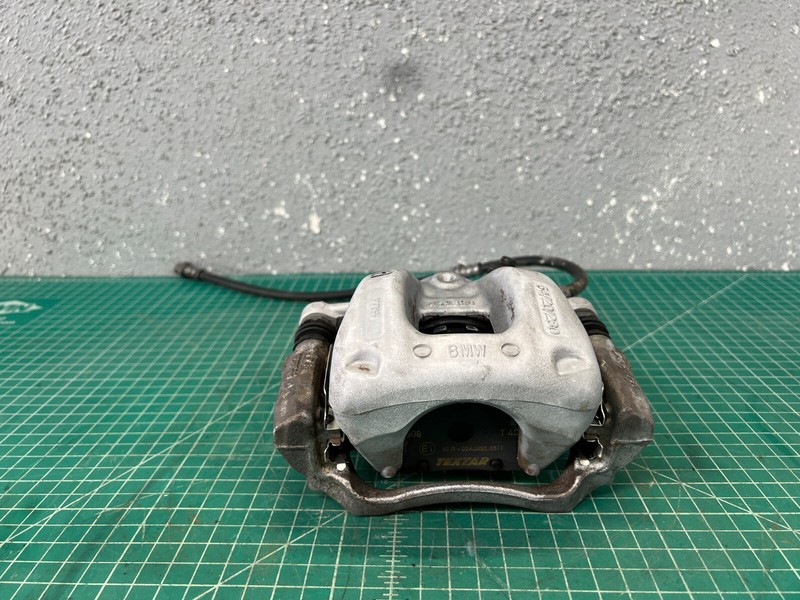 14-21 BMW i3 FRONT RIGHT PASSENGER SIDE BRAKE CALIPER 54/20/280 OEM
