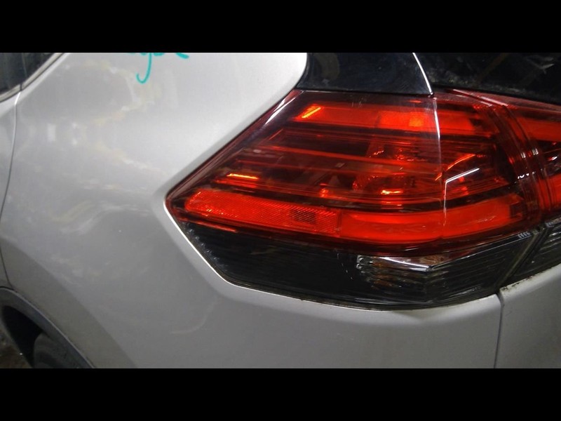 Driver Left Tail Light Quarter Panel Mounted Fits 17-20 ROGUE 1699281