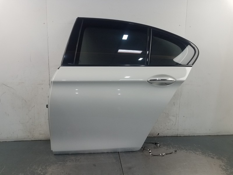 2013 BMW M5 F10 Left Rear Driver Door #3439 o3