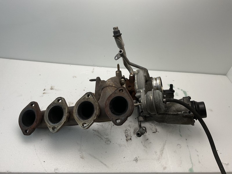 12-15 Mercedes W204 C250 SLK250 M271 1.8L Turbo Turbocharger IHI 2710903680 OEM
