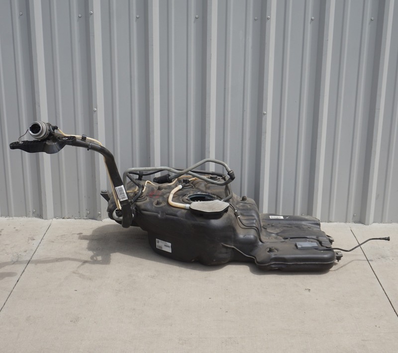 2015 - 2021 Porsche Macan Fuel Gas Tank Reservoir W/ Filler Neck OEM