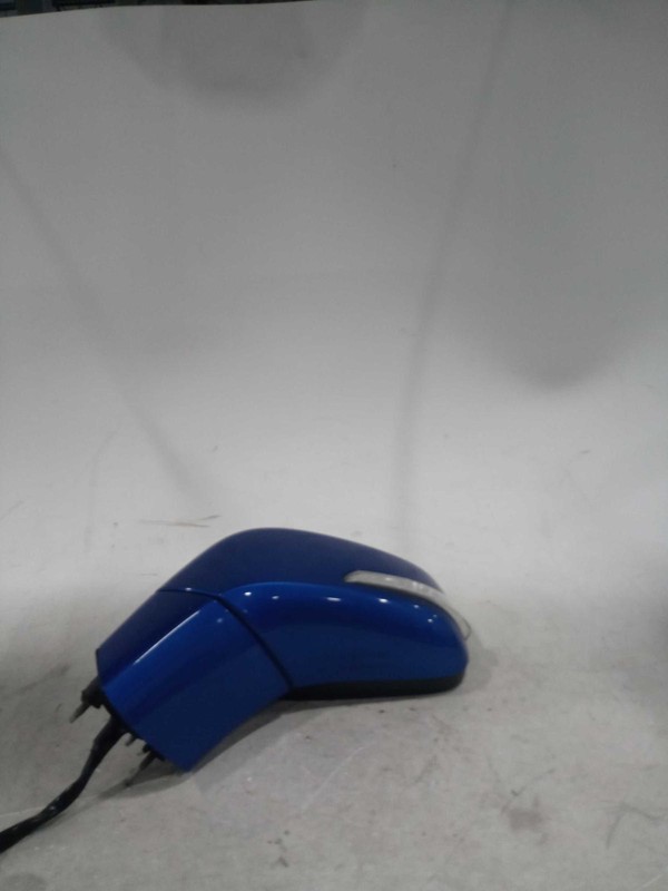 2014 Buick Encore Left Door Mirror Assembly Blue OEM 329882 135k Miles