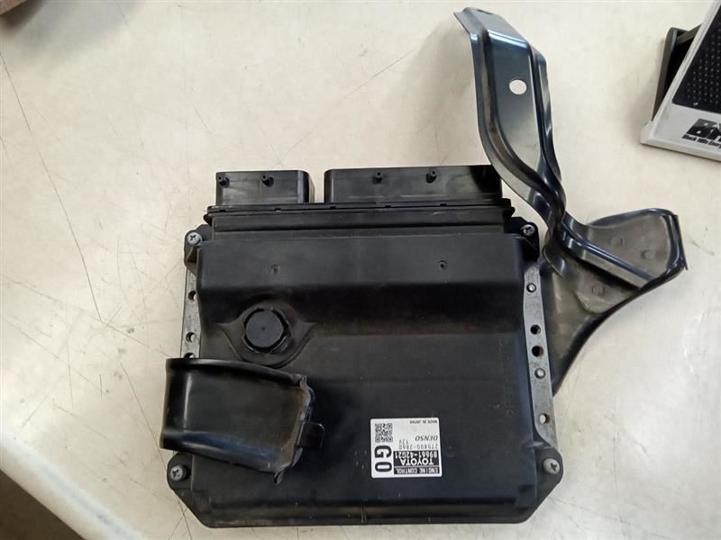 Engine ECM Electronic Control Module 6 Cylinder 4WD Fits 10 RAV4 120786
