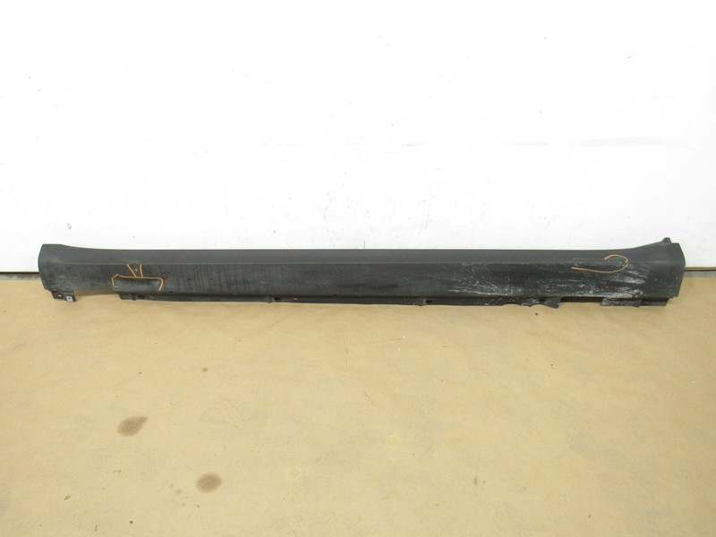 Porsche Macan 2019 Left Driver Skirt Rocker Panel Molding Trim Cover 19-24 |:Y