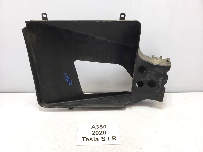 ✅ 2016-2020 OEM Tesla Model S Front Left Driver Side Radiator Air Vent Duct