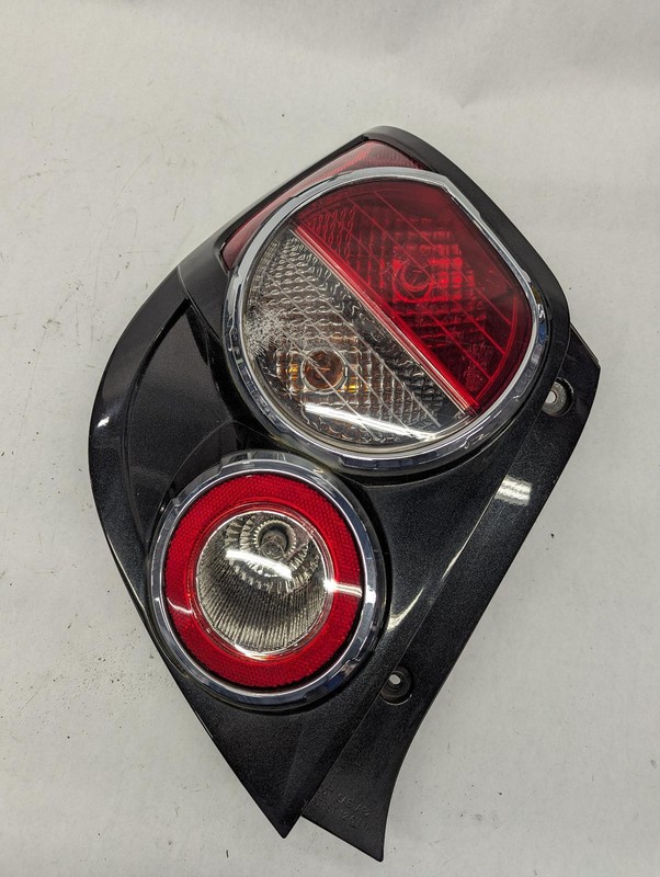 2015 CHEVROLET SONIC Hatchback Right passenger taillight OEM 12 13 14 15 16
