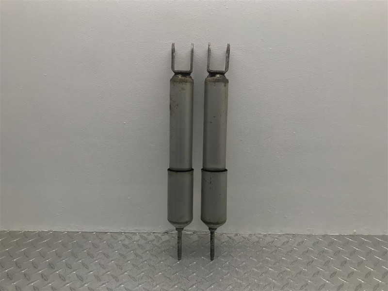 2000-2006 GMC YUKON FRONT SHOCK ABSORBERS PAIR REFLEX P351X