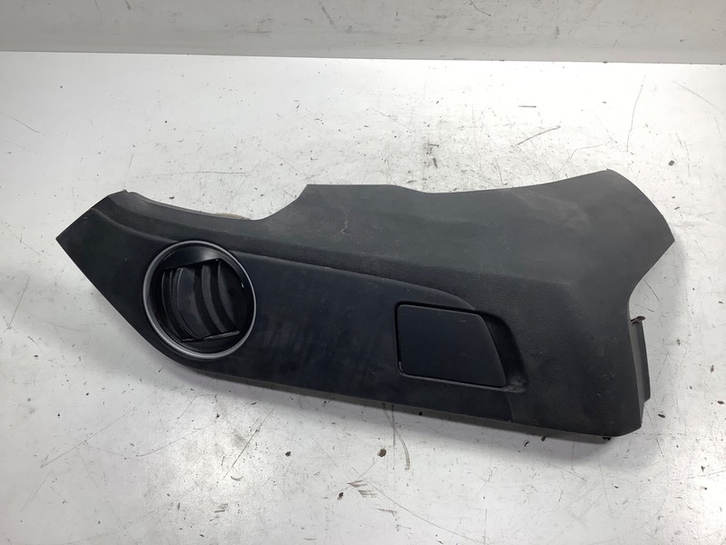 09-015 Honda Pilot Righ Dash Vent Center Panel Bezel Black 77250-SZA-A010-20 OEM