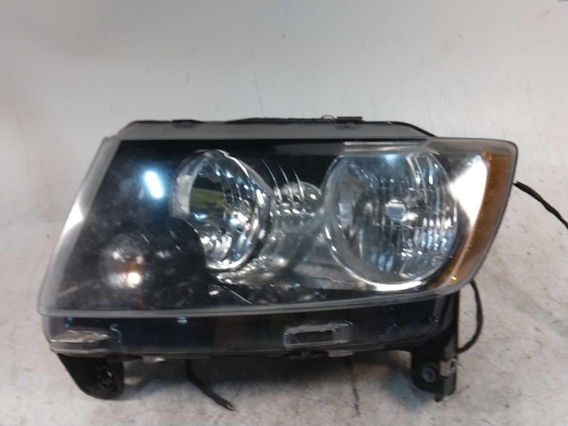 2014 Jeep Compass Left Headlight Assembly Black OEM 113K Miles Road Grime