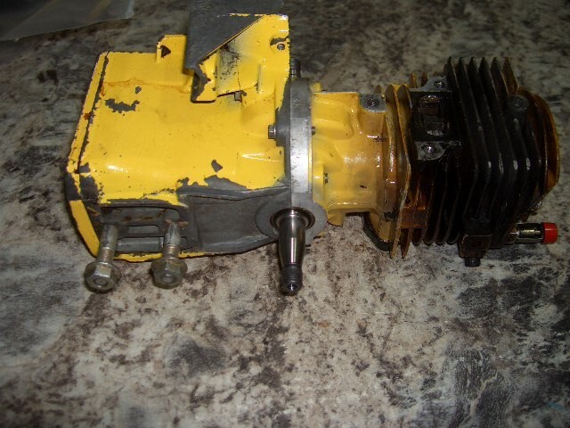McCulloch mac 10-10 power headoil tank pump 600013u chainsaw partbin 1011