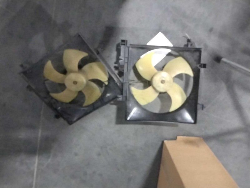 2010 Subaru Legacy Engine Cooling Fan Motor OEM 45121AG02A Grey 173K Miles