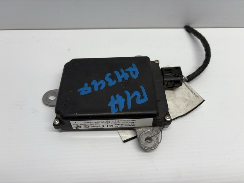 2014 2015 2016 Mazda 6 Blind Spot Monitor Sensor Right OR Left OEM GJR967Y30G