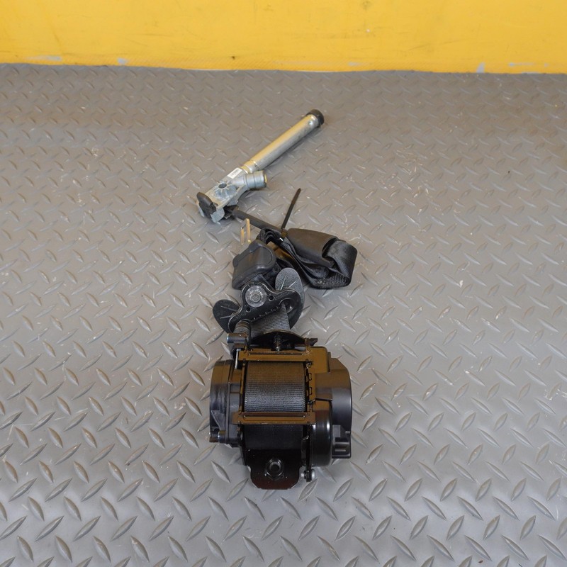 2022-2024 FORD MAVERICK FRONT RIGHT SIDE SEAT BELT BLACK OEM LJ6BS612D64