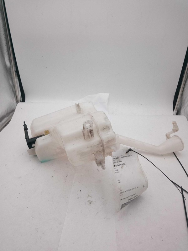 2023 Nissan Altima Washer Fluid Reservoir OEM Grey 2.5L 86000 Miles