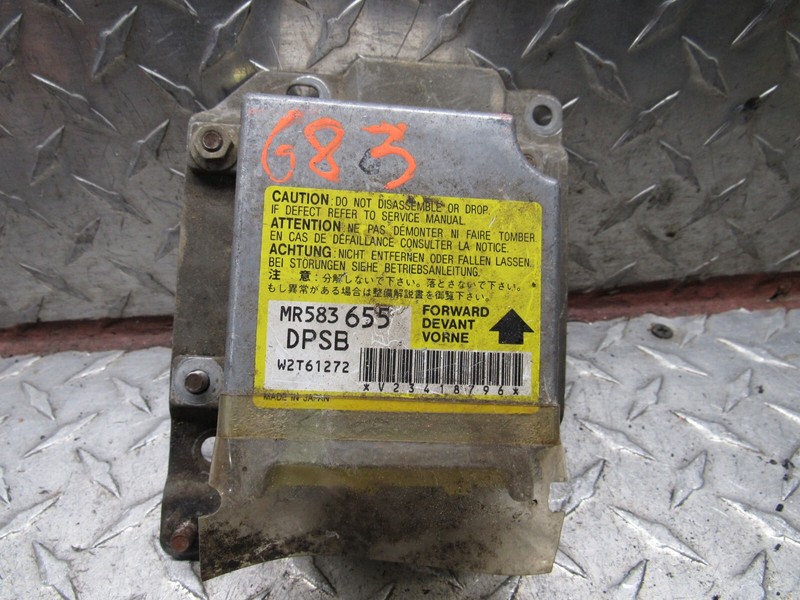 2004 MITSUBISHI ENDEAVOR CONTROL MODULE THRU 12/03 MR583655 W2T61272