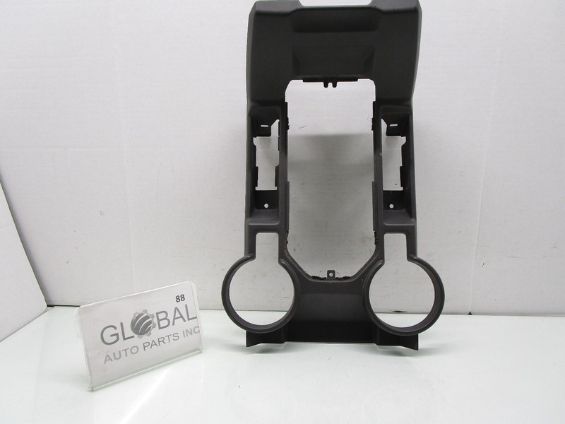 2005-2009 LAND ROVER LR3 CENTER CONSOLE CUP HOLDER TRIM BEZEL OEM