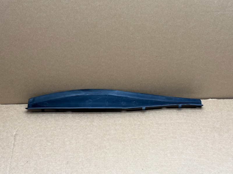 2012-2016 TESLA MODEL S RIGHT PASSENGER SIDE AERO SHIELD OUTER MOULDING OEM