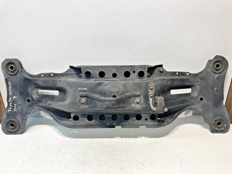 2005-12 Toyota Avalon Rear Sub K Frame Crossmember Subframe