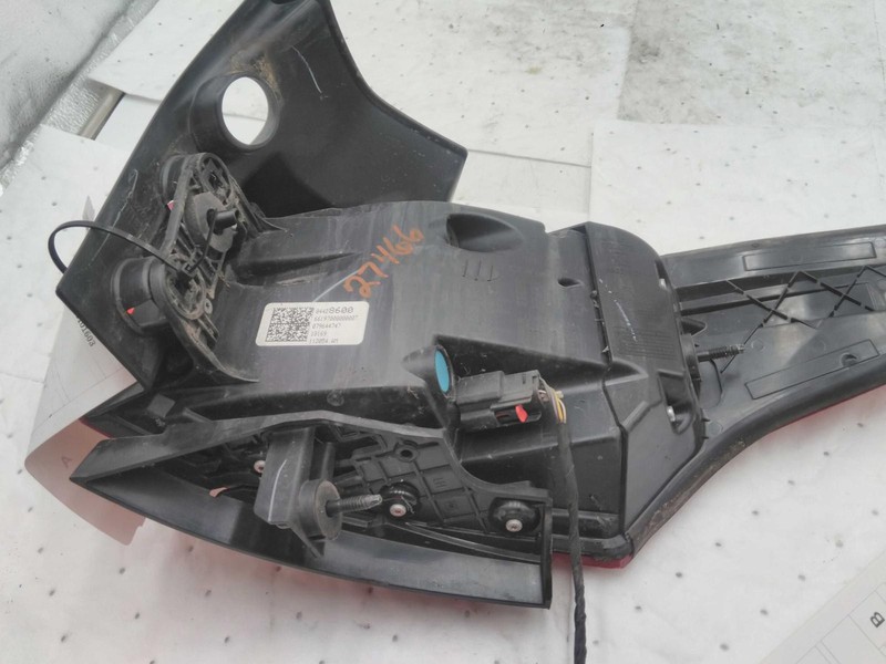 2019 Chevrolet Traverse Left Tail Light Assembly Red OEM 697467 123K Miles