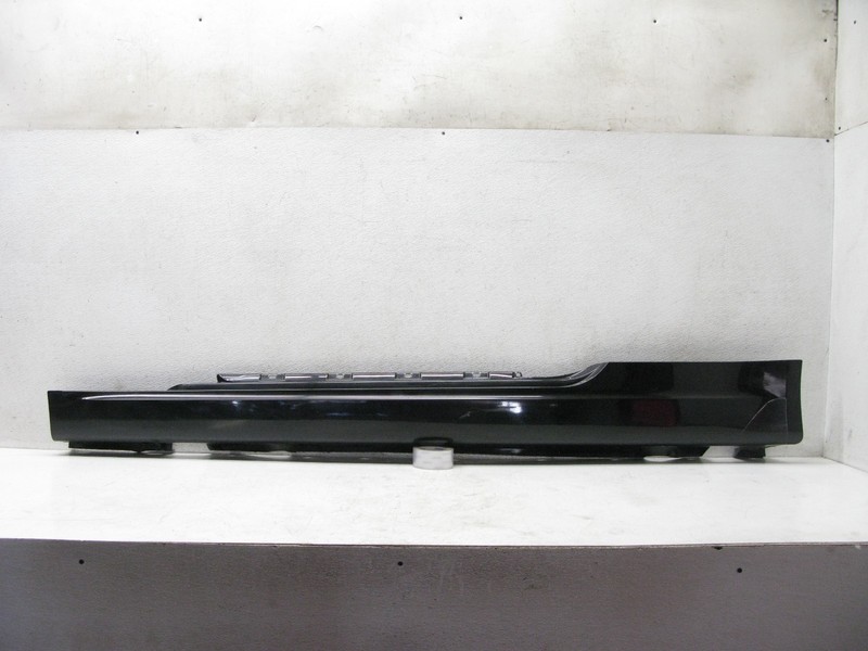 04-07 BMW E63 E64 ROCKER PANEL GUARD SKIRT COVER LEFT OEM 040523