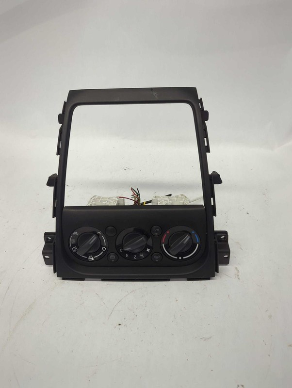 07-'13 SUZUKI SX4 manual temperature control panel OEM 1 Year Wnty!