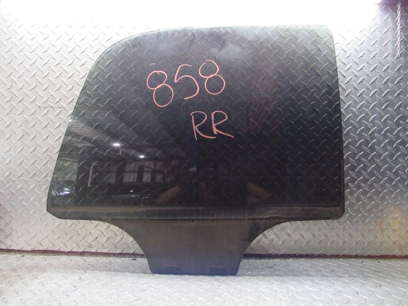 2001-2006 CHEVROLET TAHOE RIGHT REAR PASSSENGER DOOR GLASS