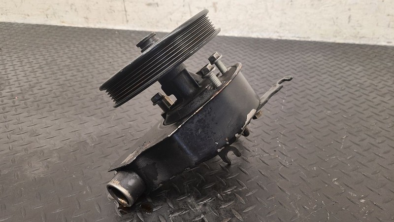 99-06 Chevrolet Silverado 1500 4x2 Power Steering Pump OEM 20756710