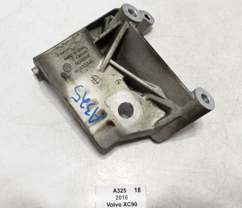 ✅ 2016-2024 OEM Volvo XC90 Front Right Passenger Engine Mount Bracket Support