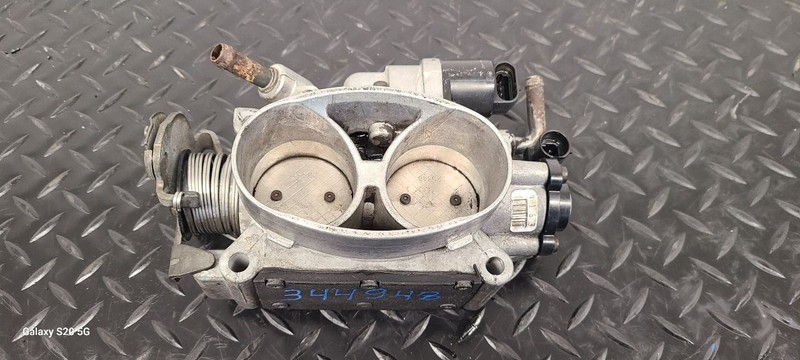 1994 Pontiac Firebird 5.7L Throttle Valve Body Assembly 8-350 OEM 17094052