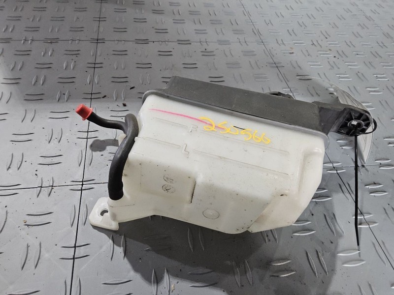 Coolant Reservoir Fits 10-12 SANTA FE 3487903