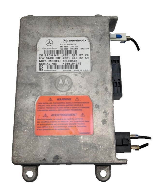 Mercedes W212 E350 CLK350 Voice Communication Control Module 2218700826 OEM