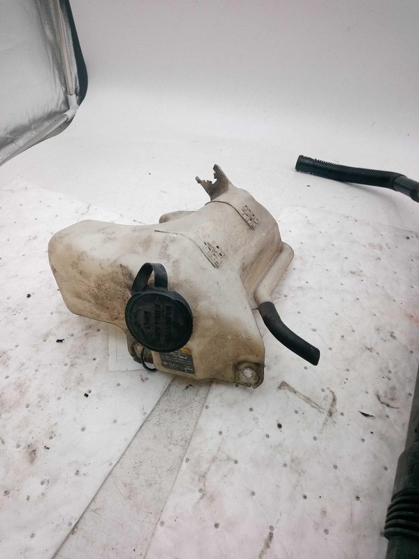 2010 Ford Focus Engine Coolant Reservoir Black OEM 8S438C045AC 203K Miles