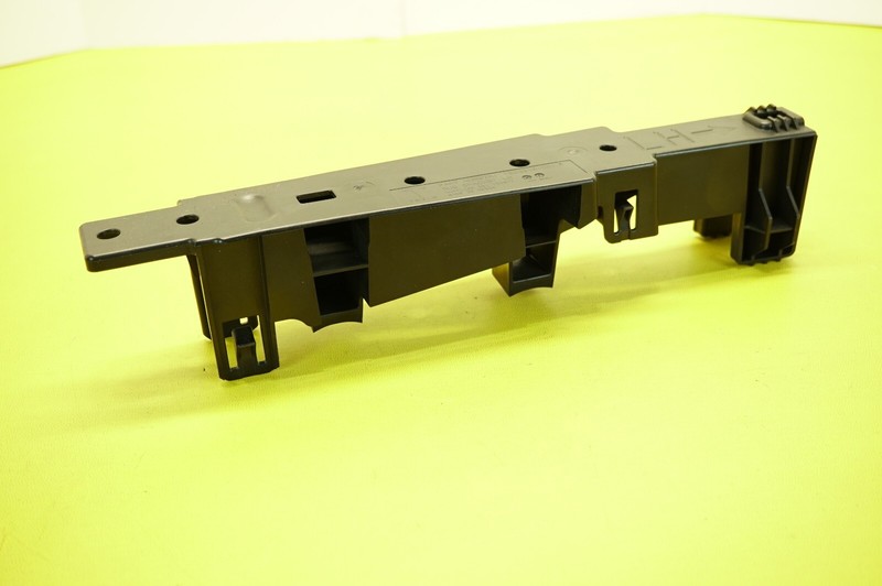🔅2020-2023 TESLA Y OEM.END ITEM, RUB TRUNK BRACKET LEFT HAND 1552218-00-B