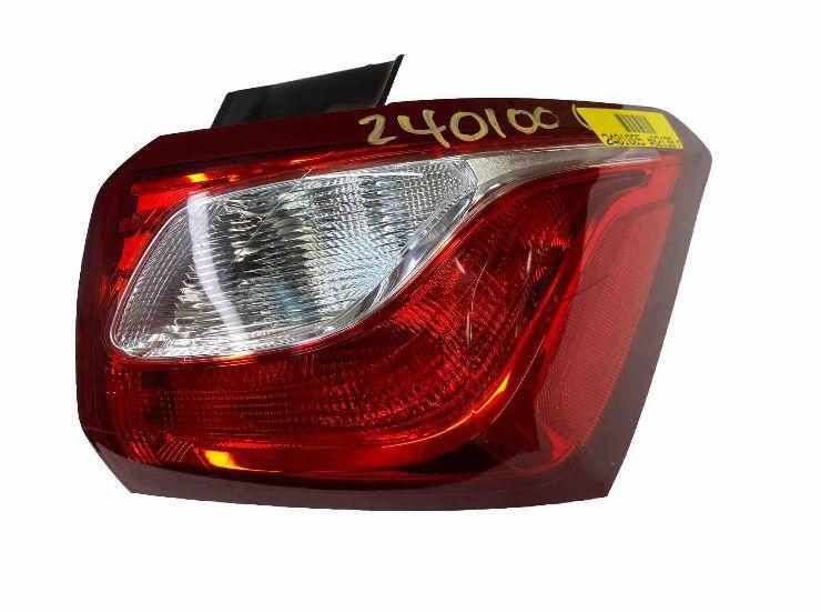 Chevrolet Equinox tail light 18 to 21 right side quarter panel OEM 84769836
