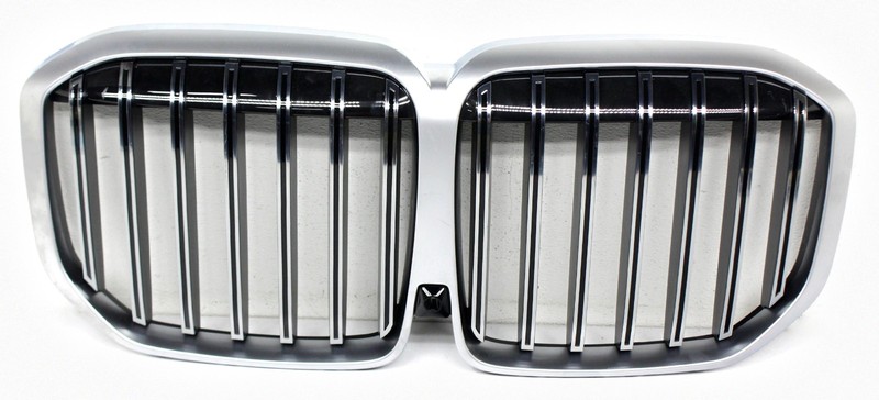 OEM Grille For 2023-2025 BMW X7 51-13-9-854-140, Scratches