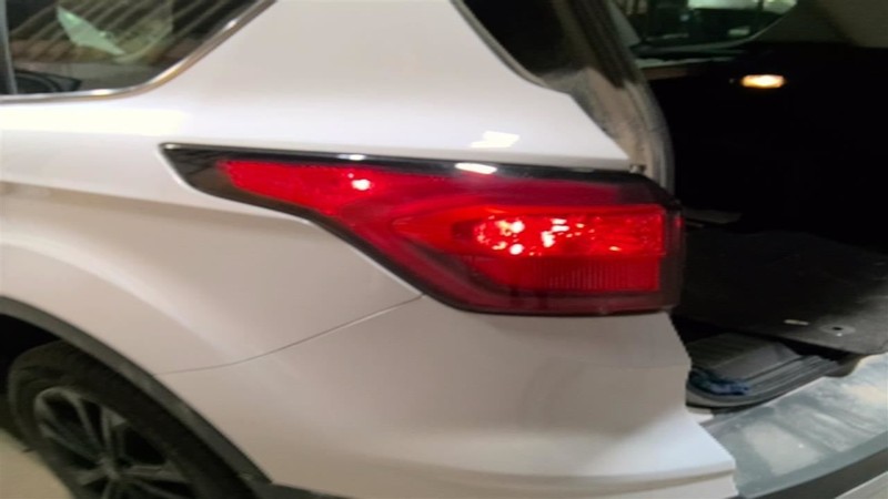 Driver Tail Light Quarter Panel Mounted Bright Red Lens Fits 19 ESCAPE 3412572
