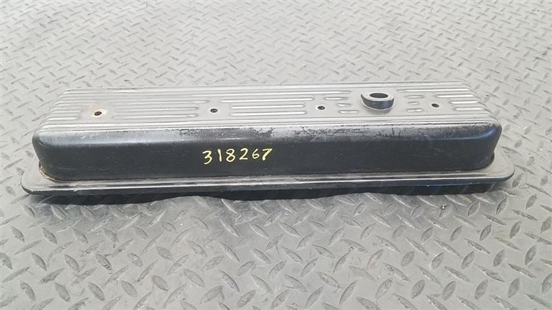 88-00 Chevrolet 2500 3500 Pickup 5.0L 5.7L V8 Engine Valve Cover OEM 12555270