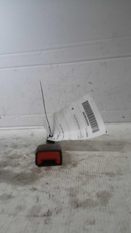 2012 Chevrolet Malibu OEM White Seat Belt 4DR Used 145K Miles NJ25-19218-474820