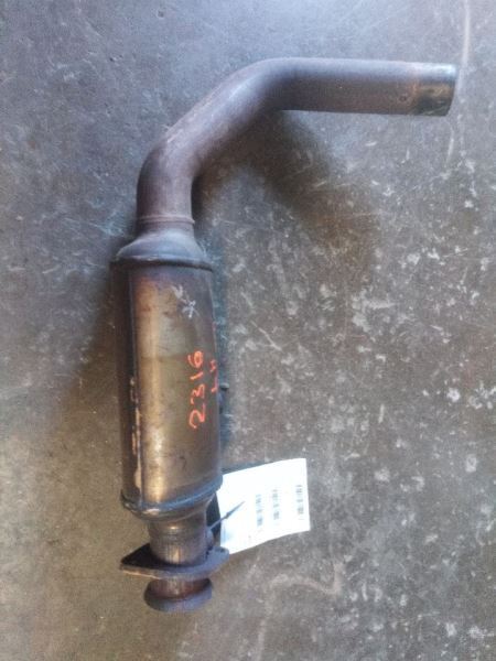 2009 Chrysler Aspen 5.7L Hybrid Left Driver Down Pipe W/ Cat OEM 52122125AD