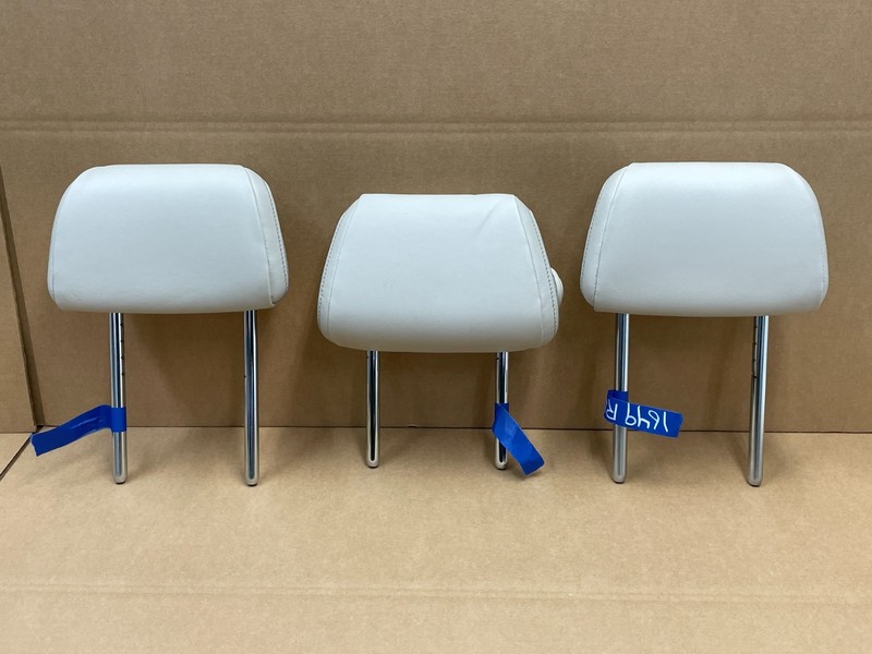 17-19 BMW G30 540i 530i Rear Left Right Center Headrest Head Rest Set 1649 OEM