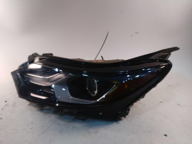 2019 Chevrolet Equinox Left Headlight Assembly Grey 65K Miles Road Grime