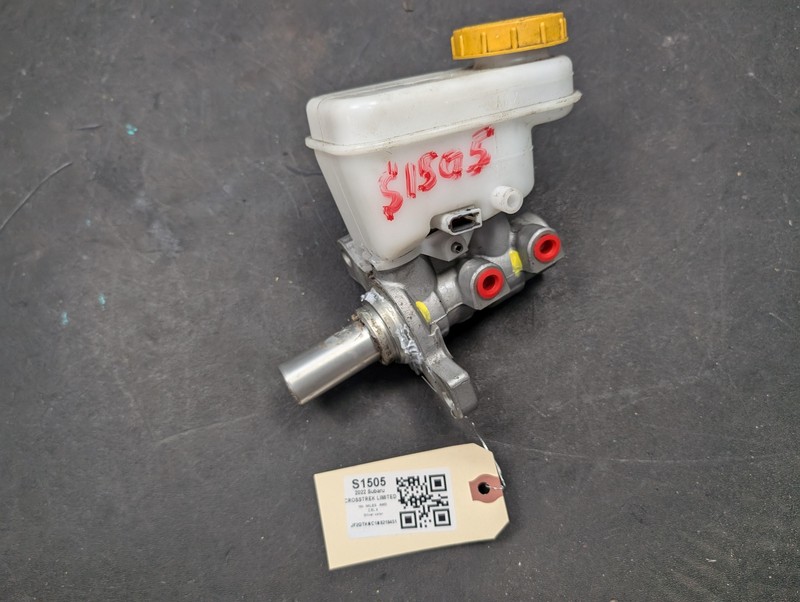 Brake Master Cylinder w/ Reservoir 2022 Subaru Crosstrek 26449-FJ071 2018 - 2023
