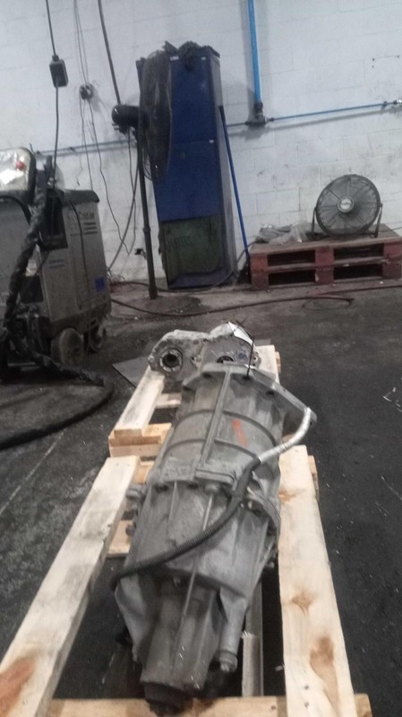 2017 Ford Expedition Transfer Case Assembly 3.5L 4WD OEM Used - 185K Miles