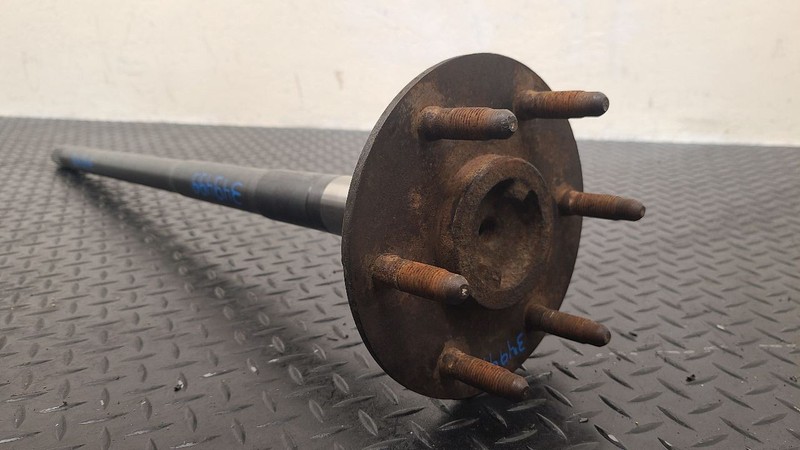 03-07 Chevrolet Silverado 1500 Rear Axle Shaft 6 Lug OEM 12479285